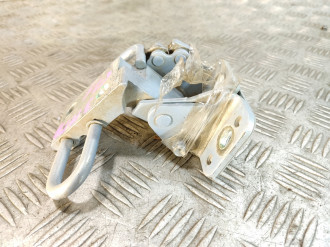Петля двери задней правой нижняя Seat Cordoba 2002-2008