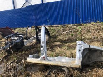 Порог со стойкой правой Skoda Octavia 2000 2011