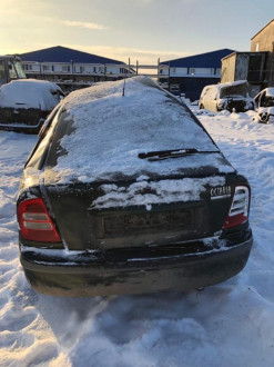 В разборе Skoda Octavia 2000 2011