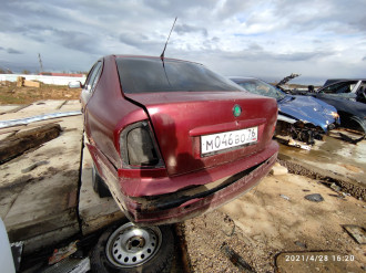 В разборе Skoda Octavia 2000 2011