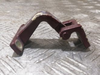 Петля багажника правая Skoda Octavia 2000 2011