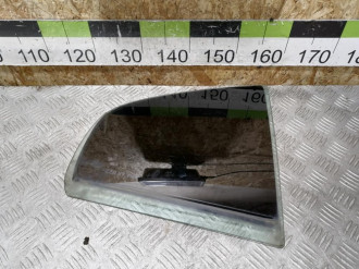 Стекло двери задней правой форточка Skoda Octavia 2000 2011