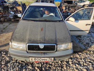 В разборе Skoda Octavia 2000 2011