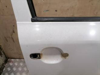 Дверь передняя правая Skoda Octavia 2000 2011