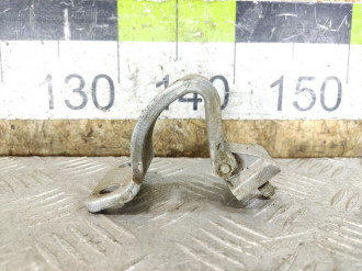 Петля багажника левая Skoda Fabia 1997 2007