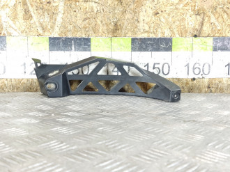 Направляющая бампера Skoda Octavia 2004 2013