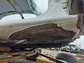 Порог со стойкой правой Skoda Octavia 2004 2013