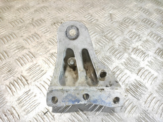 Кронштейн двигателя Skoda Fabia 2007 2015