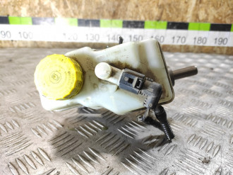 Цилиндр тормозов главный Skoda Fabia 2007 2015