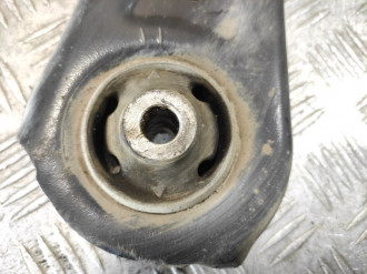 Рычаг передний правый нижний Skoda Fabia 2007 2015