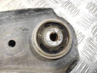 Рычаг передний правый нижний Skoda Fabia 2007 2015