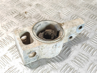 Сайлентблок Skoda Fabia 2007 2015