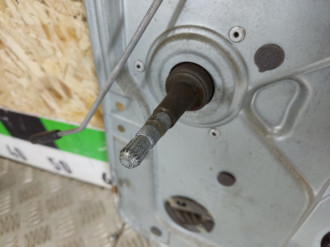 Стеклоподъемник задний правый Skoda Fabia 1997 2007