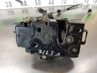 Замок двери задней левой Skoda Fabia 1997 2007