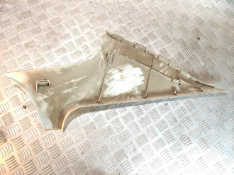 Обшивка стойки правая Skoda Octavia 2000 2011
