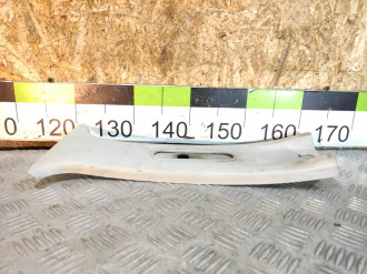 Обшивка стойки левая Skoda Octavia 2000 2011