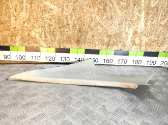 Обшивка стойки правая Skoda Octavia 2000 2011