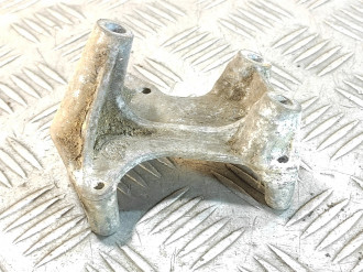 Кронштейн другой Skoda Octavia 2000 2011