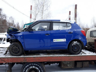 В разборе Skoda Fabia 2007 2015