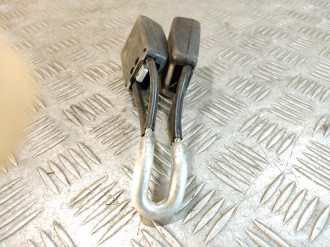 Ответная часть ремня безопасности Skoda Octavia 2000 2011