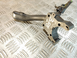 Переключатель подрулевой правый Skoda Octavia 2000 2011