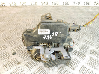 Замок двери задней правой Skoda Fabia 2007 2015