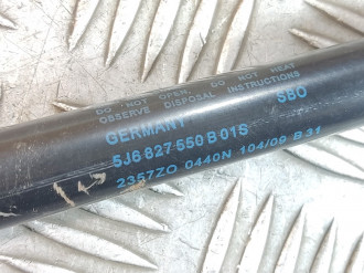 Амортизатор двери багажника Skoda Fabia 2007 2015