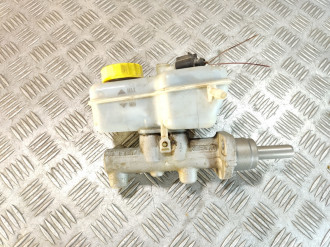 Цилиндр тормозов главный Skoda Fabia 2007 2015