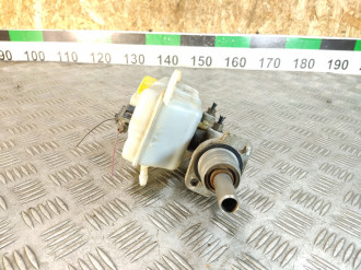 Цилиндр тормозов главный Skoda Fabia 2007 2015