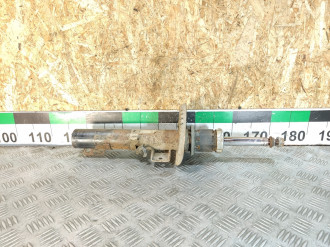 Амортизатор передний левый Skoda Fabia 2007 2015