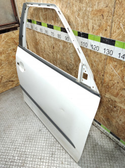 Дверь передняя правая Skoda Fabia 2007 2015