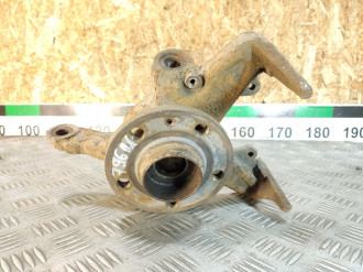 Кулак поворотный передний левый Skoda Fabia 2007 2015