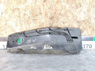 Крышка двигателя декоративная Skoda Octavia 2000 2011