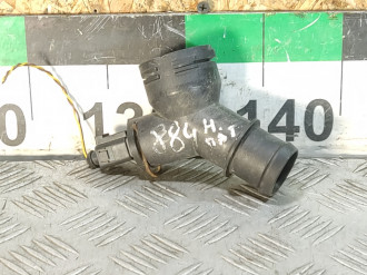 Тройник системы охлаждения Skoda Octavia 2004 2013