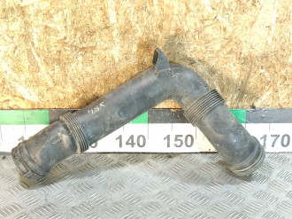 Патрубок воздушного фильтра Skoda Octavia 2004 2013