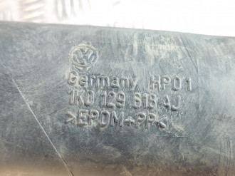 Патрубок воздушного фильтра Skoda Octavia 2004 2013