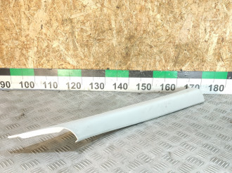 Обшивка стойки правая Skoda Octavia 2004 2013