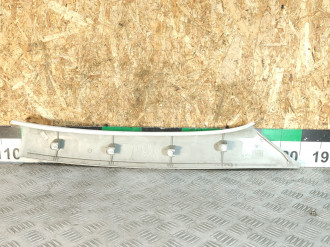 Обшивка стойки левая Skoda Octavia 2004 2013