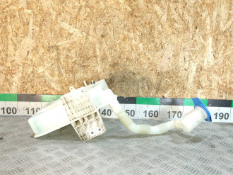 Бачок омывателя лобового стекла Skoda Octavia 2004 2013