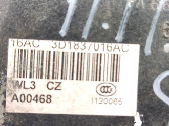 Замок двери передней правой Skoda Octavia 2004 2013