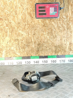 Ремень безопасности передний правый Skoda Octavia 2004 2013