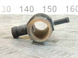 Тройник системы охлаждения Skoda Octavia 2004 2013