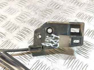 Трос открывания капота Skoda Octavia 2004 2013