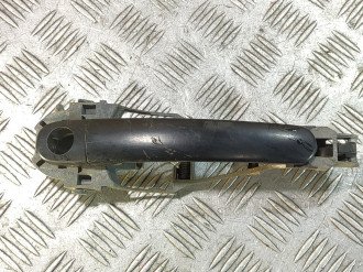 Ручка двери передней левой Skoda Octavia 2004 2013