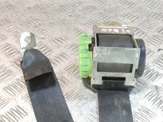 Ремень безопасности задний правый Skoda Octavia 2004 2013