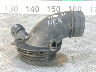 Патрубок воздушного фильтра Skoda Octavia 2004 2013