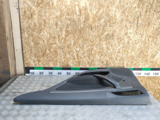 Обшивка двери задней правой Skoda Octavia 2004 2013