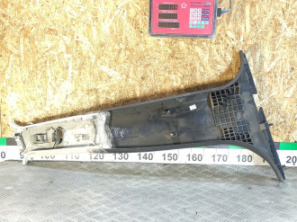 Обшивка стойки левая Skoda Octavia 2004 2013