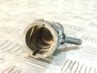 Фланец системы охлаждения Skoda Octavia 2004 2013