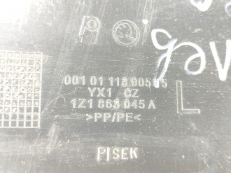 Накладка консоли Skoda Octavia 2004 2013